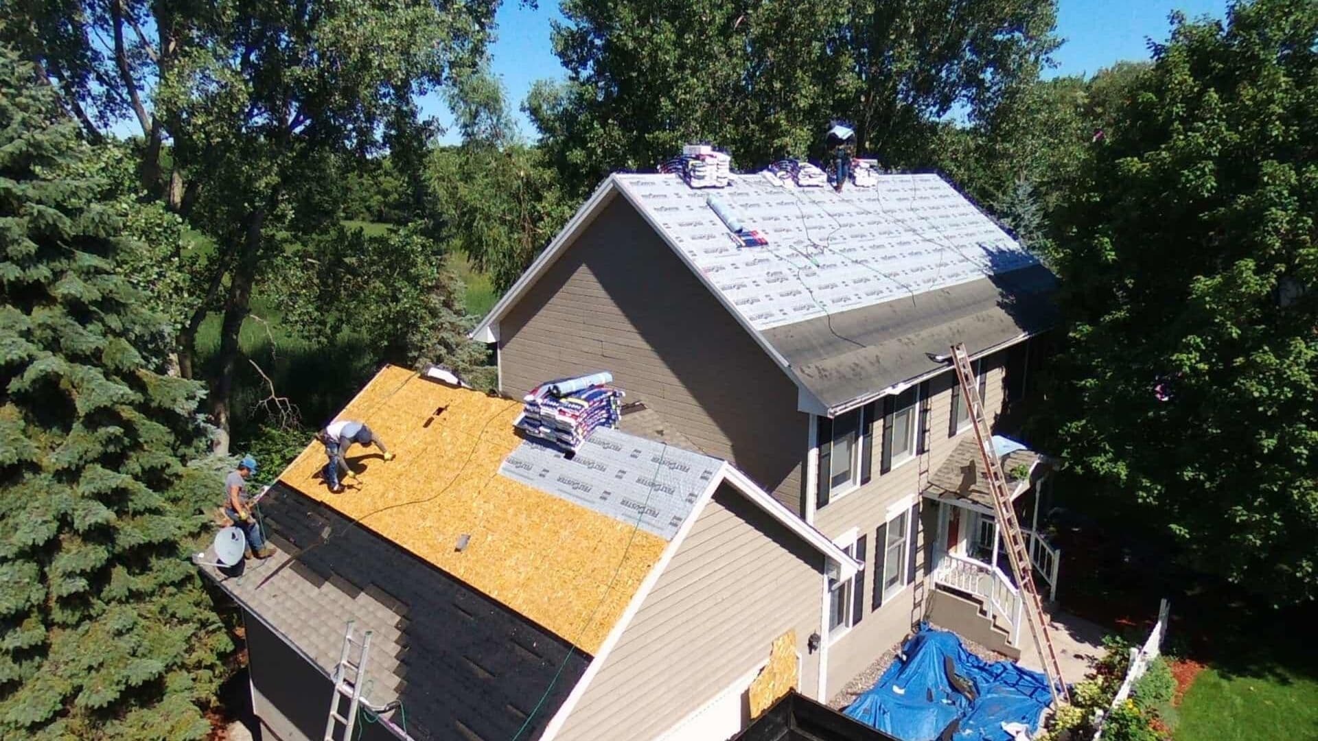 ROOFING SERVICES